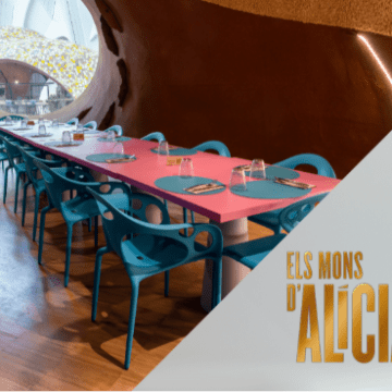 PACK VISITA LLIURE I MENÚ: Els mons d’Alicia 1