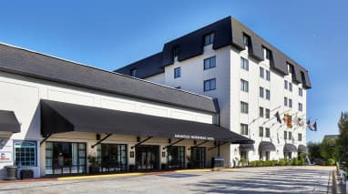 Annapolis Waterfront Hotel