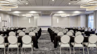 Annapolis Waterfront Hotel