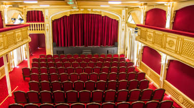 Théâtre 100 Noms