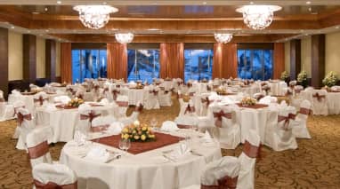 Novotel Mumbai Juhu Beach