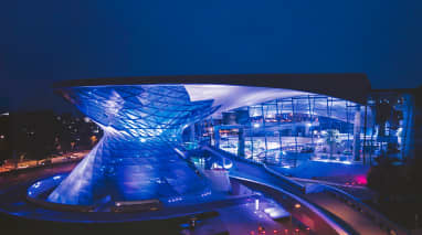 Doppelkegel-Eventlocation in der BMW-Welt