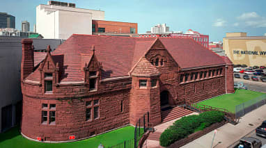 Ogden Museum of Southern Art