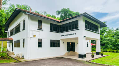 Fairy Point Chalet 6