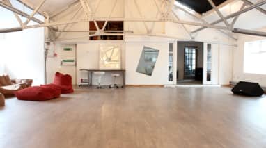 Studio Bee
