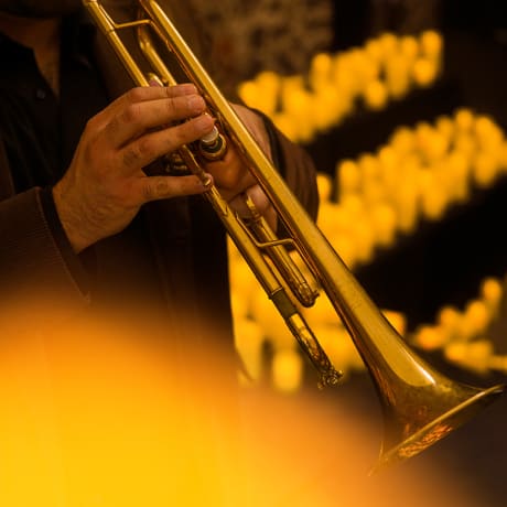 Photo 4 from Candlelight Jazz: The Best of Frank Sinatra & Nat King Cole