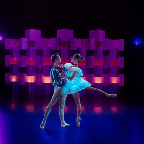 Foto 4 von Ballet of Lights: Cinderella in einer strahlenden Show