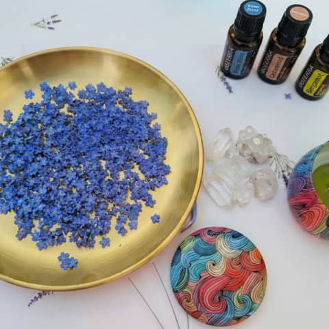 Therapeutic Candle Alchemy: Crystals, Botanicals & doTERRA Oils
