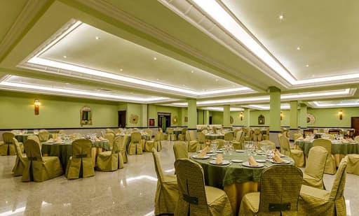 Hotel Infanta Cristina 1