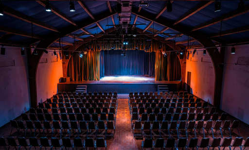 Teatro Vicente Bianchi 1