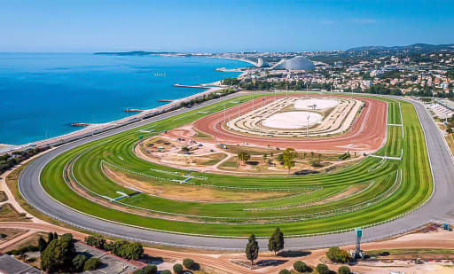 Hippodrome de la Côte d'Azur 1