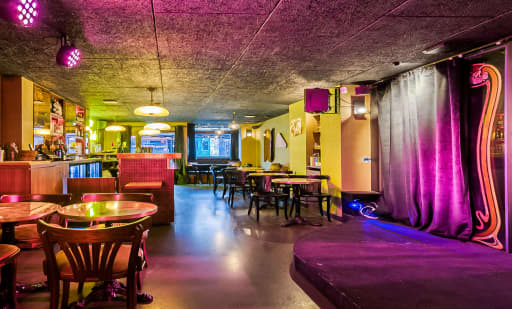 Le Cancan Pigalle - Restaurant/Bar/Scène 2