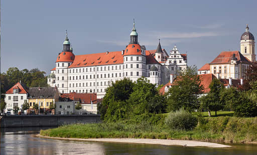 Schloss Neuburg 1