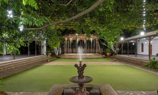 The Tamarind Tree 1