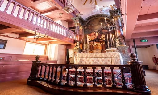 Our Lord in the Attic Museum (Former Hidden Catholic Church) 3