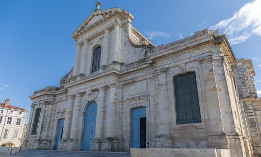 Cathédrale Saint-Louis 1