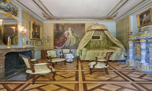 Castle Voltaire 3