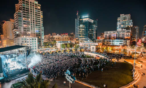 Gallagher Square, Petco Park 2