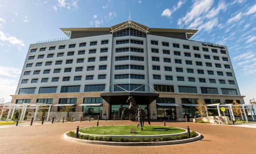 The William Inglis Hotel Warwick Farm 1