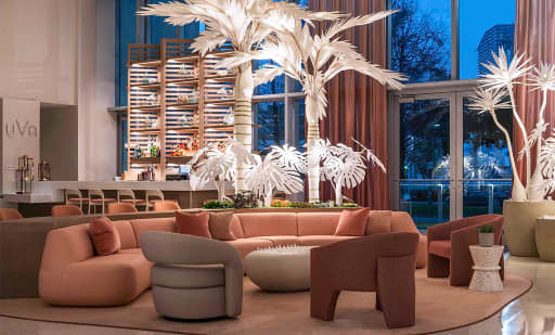 Dining in the Dark: A Unique Blindfolded Dining Experience at Novotel Miami Brickell