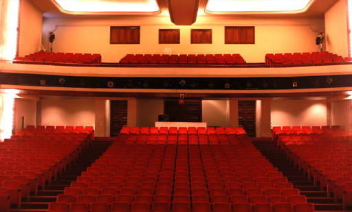 Sala Maximo Avilés Blonda 1