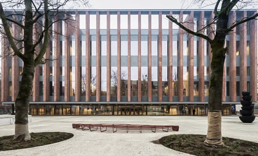 Beurs-, Meeting- en Congrescentrum Brugge (BMCC) 1