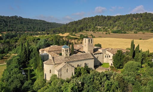 Iglesia - Monestir Sant Benet de Bages 1