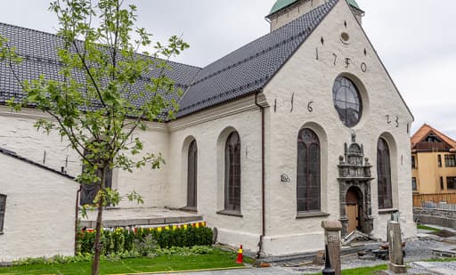 Korskirken 1