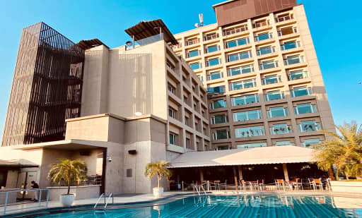 The Landmark Towers 1