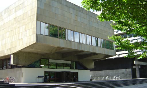 Gordon Aikman Lecture Theatre 1