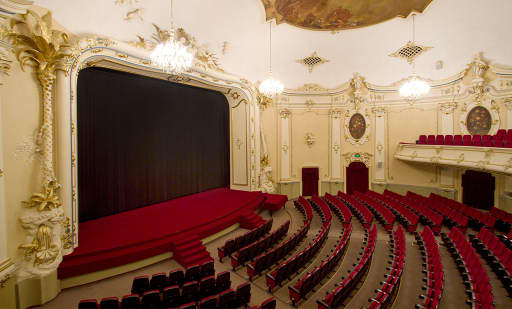 Splendid Palace 5