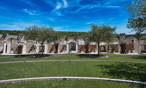 Europa Village Wineries & Resort 5