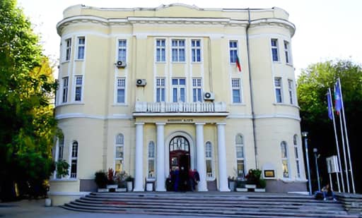 Military club 1