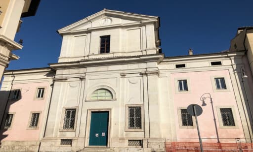 P.za di S. Giovanni in Laterano 74 1