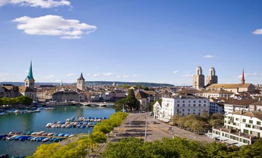 Best of Switzerland Tours AG, Sihlquai Coach Parking Best of Switzerland Tours AG, Sihlquai Coach Parking 2