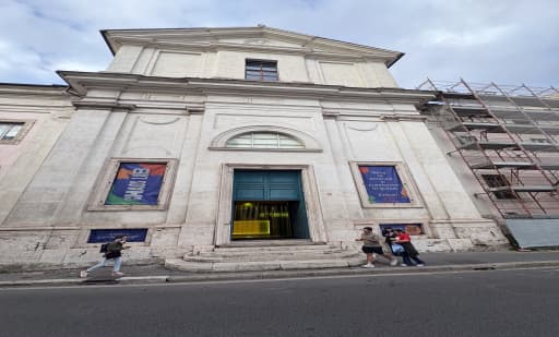 P.za di S. Giovanni in Laterano 74 2