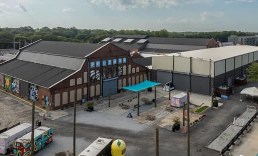 Pullman Yards - Hall 10 3
