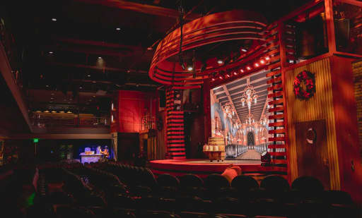 Woolworth Theatre 3