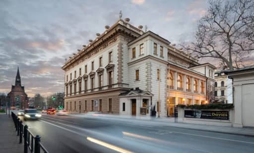 Besední dům Besední dům 1