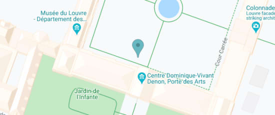 devant la façade de la cour carrée, 
1 rue de l’Amiral de Coligny, 75001 Paris, 75001