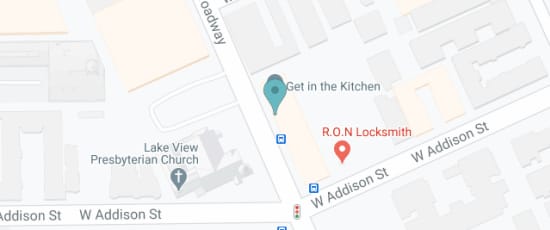3617 N Broadway, 60613-4417