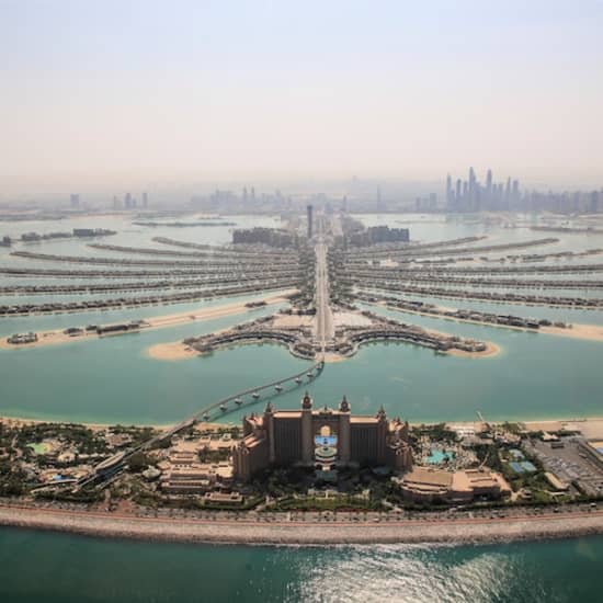 Dubai Scenic Helicopter Tour: Odyssey Tour (40 Minutes)