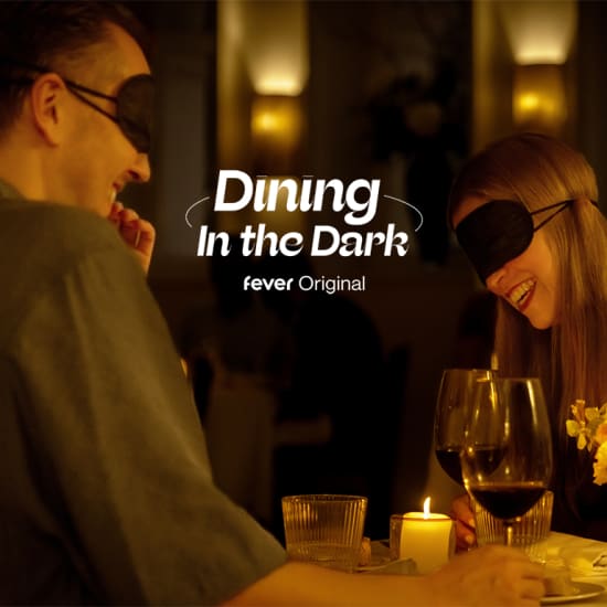 Dining in the Dark: Uma experiência sensorial no Noobai