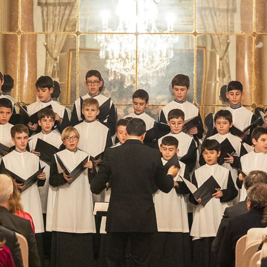 ﻿Great Christmas benefit concert of L'Escolania de Montserrat + menu at El Palace Barcelona