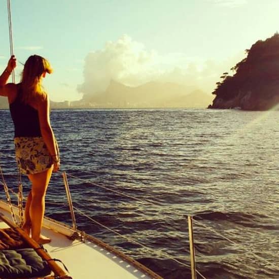 Passeio de vela ao pôr do sol