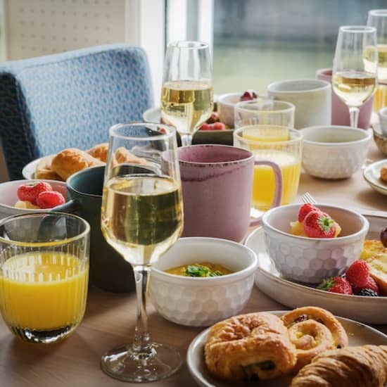 ﻿Brunch cruise aboard the Capitaine Fracasse