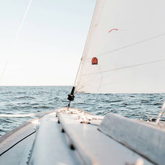 Barcelona Velero de Lujo 16 Mts - 2 horas en velero compartido desde Port Olimpic