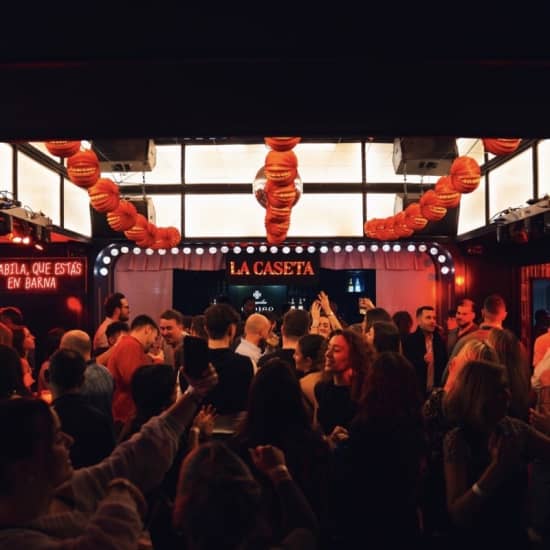 La Caseta: Tapeo andaluz, rumba en directo y tardeo en Barcelona