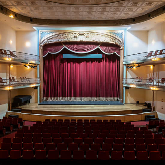 Orquestra de Cordas e Orquestra Sinfônica do Guri de São Paulo no Theatro São Pedro