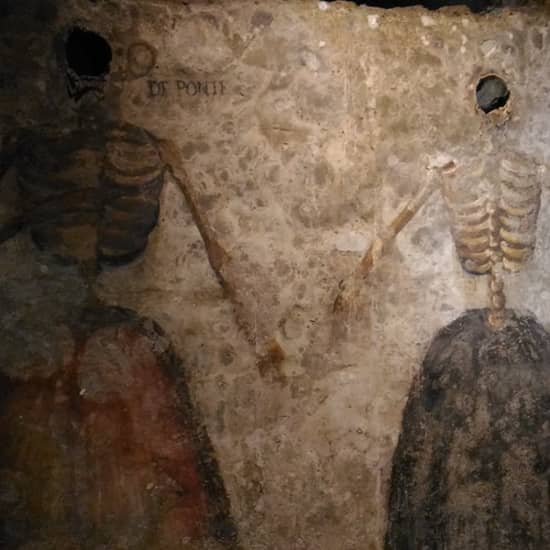 Scopri le inquietanti Catacombe di San Gaudioso con un inquietante tour